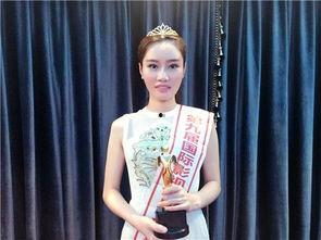 娱乐吃瓜酱四名女生得奖,年度大奖花落谁家？