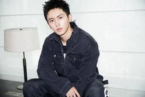 娱乐圈吃瓜龚俊是真的吗,龚俊真实情况揭秘,吃瓜群众纷纷热议!